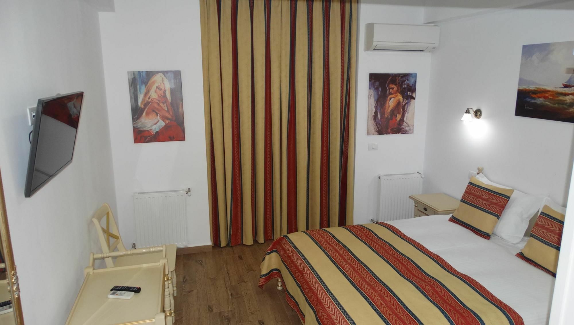 Bluemarina Apartamente Mamaia Exterior photo