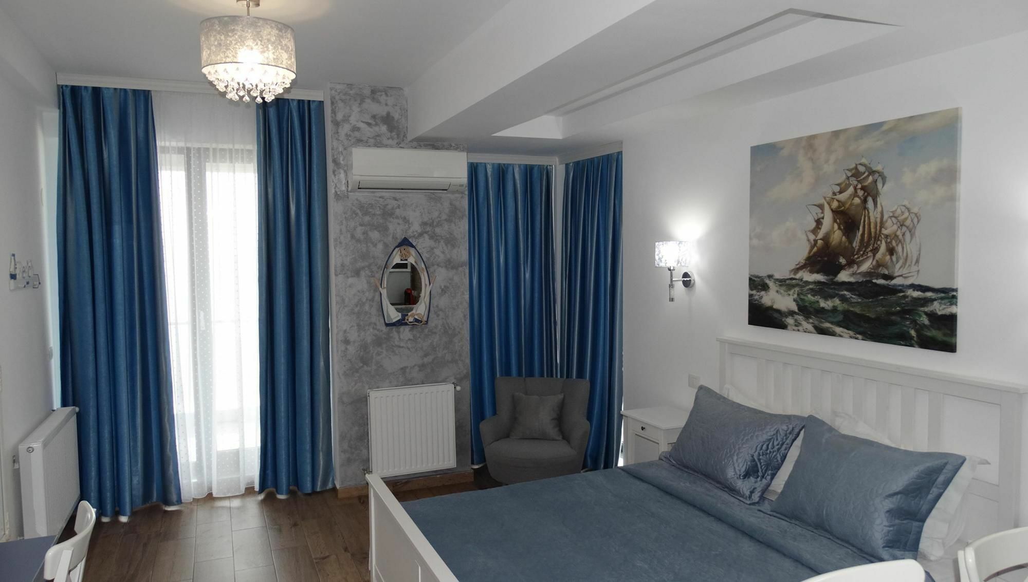 Bluemarina Apartamente Mamaia Exterior photo