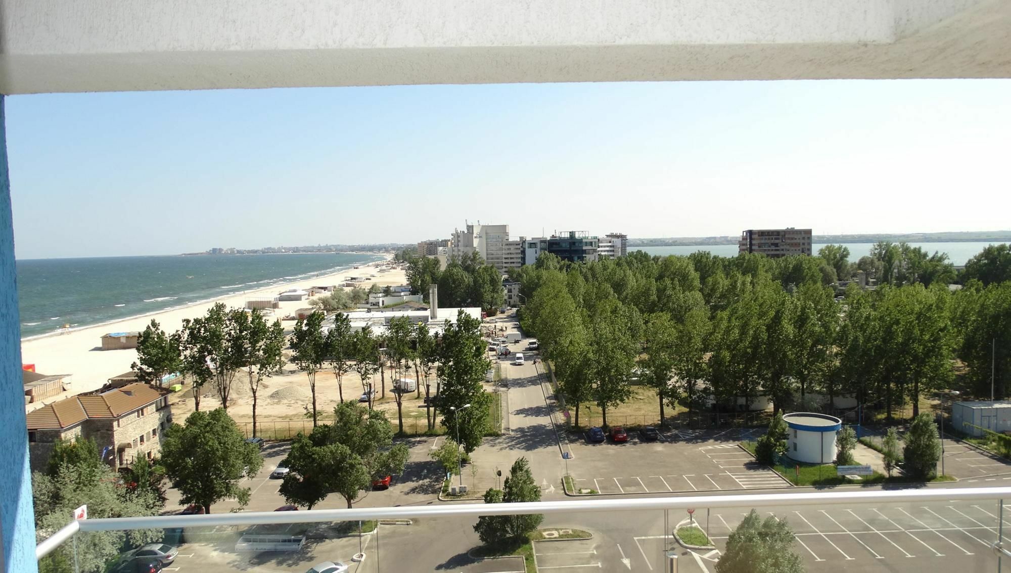 Bluemarina Apartamente Mamaia Exterior photo
