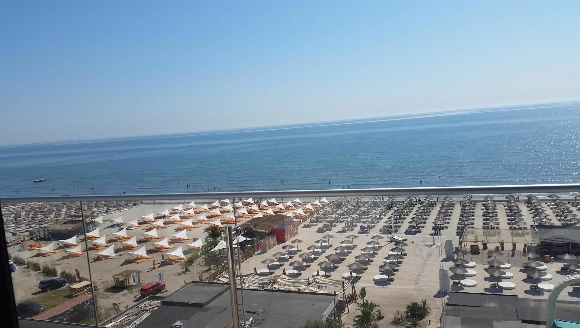 Bluemarina Apartamente Mamaia Exterior photo