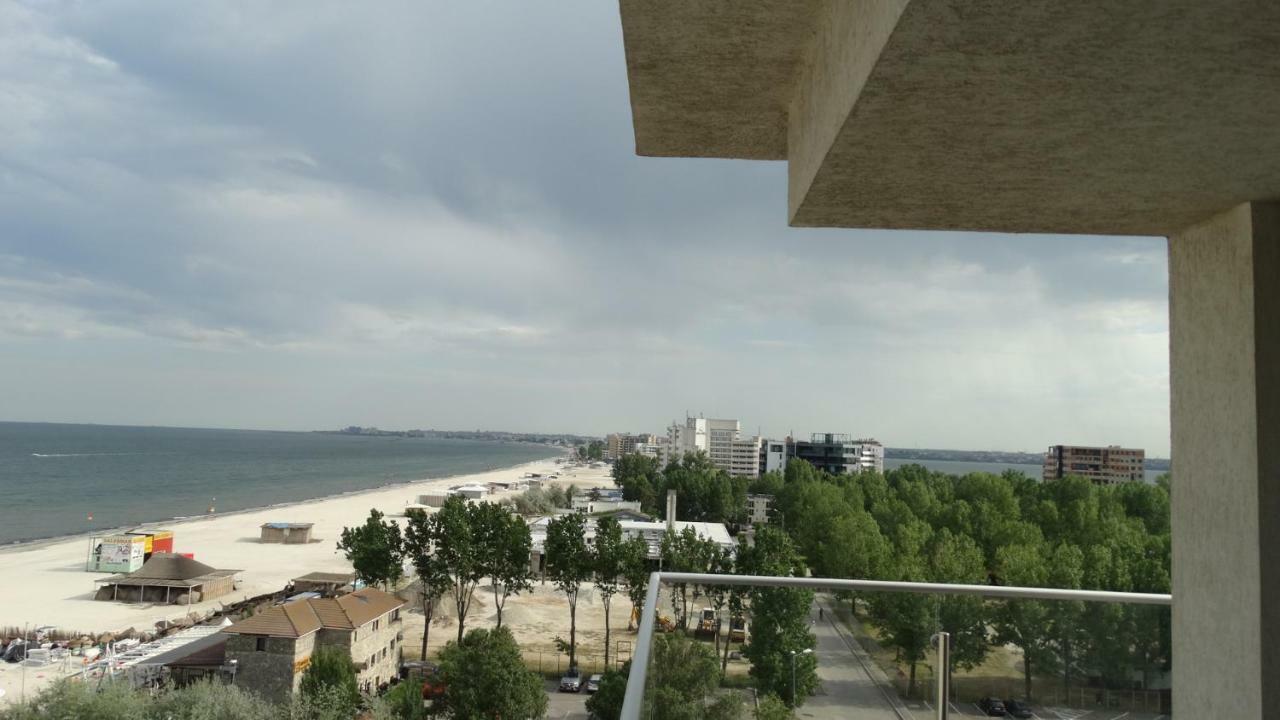 Bluemarina Apartamente Mamaia Exterior photo