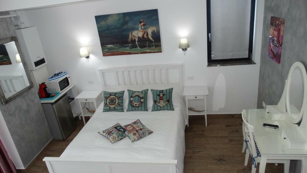 Bluemarina Apartamente Mamaia Exterior photo