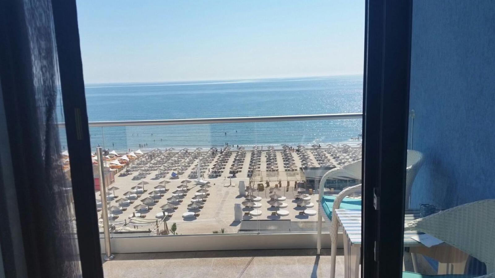 Bluemarina Apartamente Mamaia Exterior photo